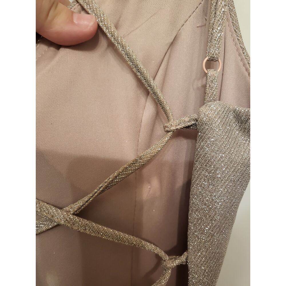 Windsor Sparkly Gold Formal Dress Size 1/2 - Picture 7 of 13